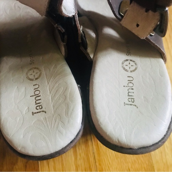 Jambu Gem Wedge Sandal - Picture 3 of 8